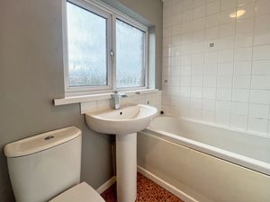 Photo 11- click for photo gallery